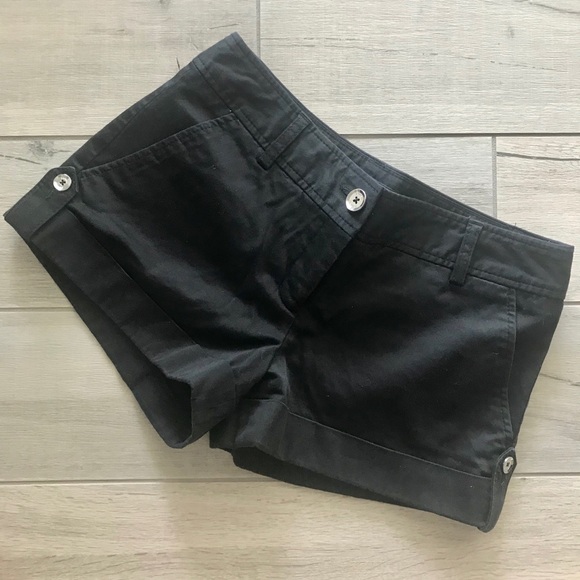 Express cuff shorts - Picture 1 of 3